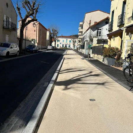 Abel Economique Parking Prive Wifi ホテル Langeac